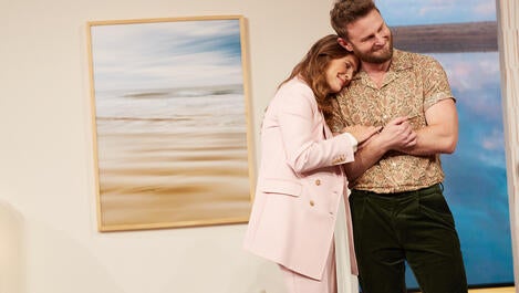 Bobby Berk Creates an At-Home Meditation Space for a Lucky Audience Member