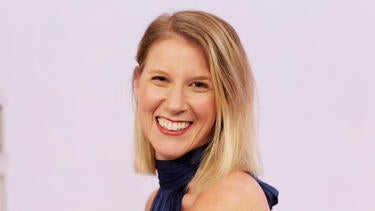 The Drew Barrymore Show Fan Receives Makeover and Professional Photos for Her Dating Profile