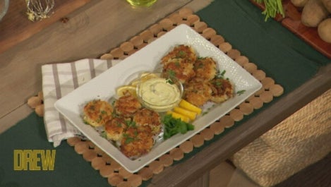 John Kanell and Drew Make Crab Cake Latkes with a Garlic-Caper Aioli | Cookbook Club