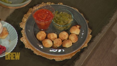 Danny Seo Shows Drew How to Easily Make Cheesy Pizza Bites 