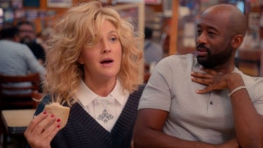 Drew and Crew Pay Homage to Iconic NYC Rom-Com Scenes Like When Harry Met Sally