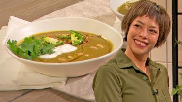 Pilar Valdes Teaches Drew to Make Roast Tomatillo-Poblano Soup