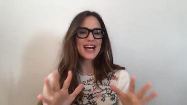 Jennifer Garner's Favorite CookBook is by Ina Garten | Drew's Cookbook Club