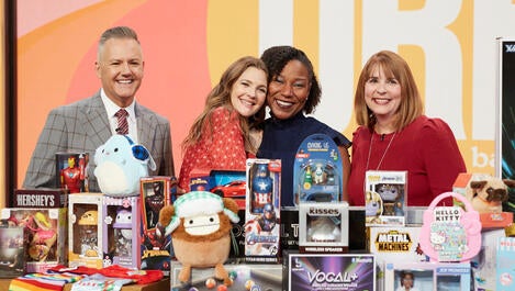 Drew Surprises a Hero Bus Driver with the 38 Students She Saved From a Burning Bus | Drew Gooders