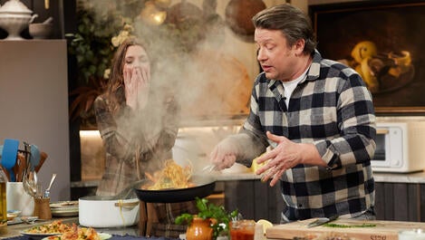 Jamie Oliver Shows Drew How to Make His Tunisian Shrimp Spaghetti