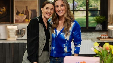 Learn How to Make Biscoff IceBox Cake with Melissa Ben-Ishay of Baked By Melissa | The Drew Barrymore Show