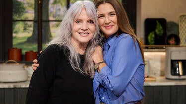 Maggie Baird Shows How to Make Delicious "Kitchen Sink" Veggie Burger Recipe